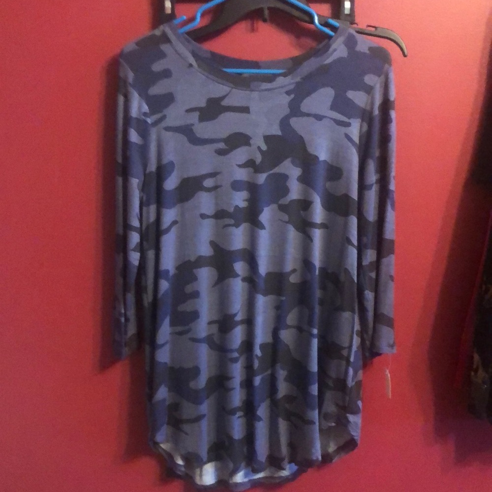 NWT Blue Camo Top
